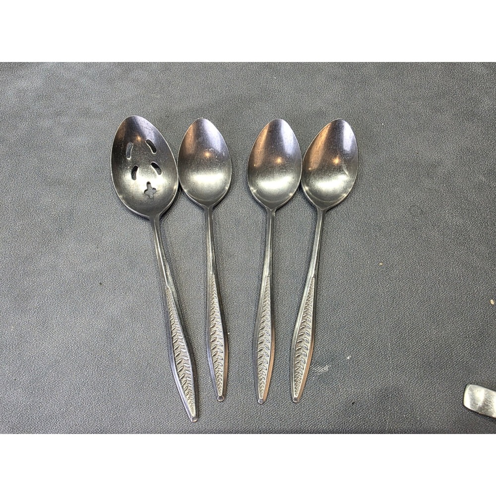 Vintage‎ Nasco Santiago Stainless Japan Spoon Set 4pc Slotted & Teaspoons Silver